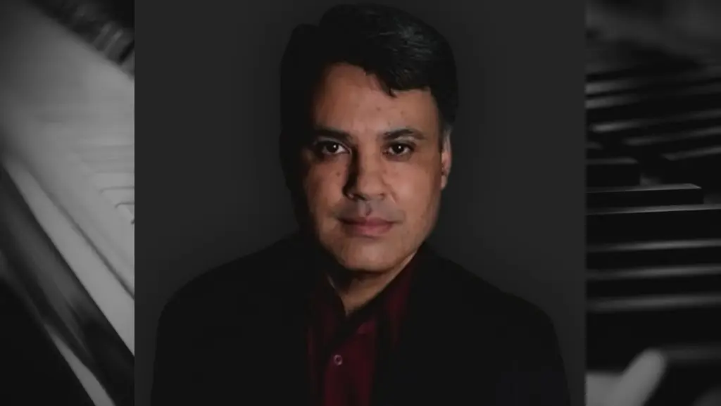 Free Lunchtime Concert: Charles Whitehead (Piano)