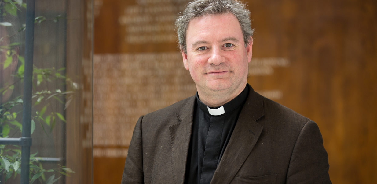 Revd Dr Sam Wells